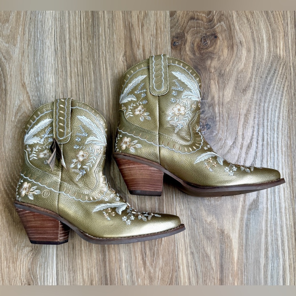 Dingo Primrose Ankle Boot Gold Womens Size 8.5 NWT
